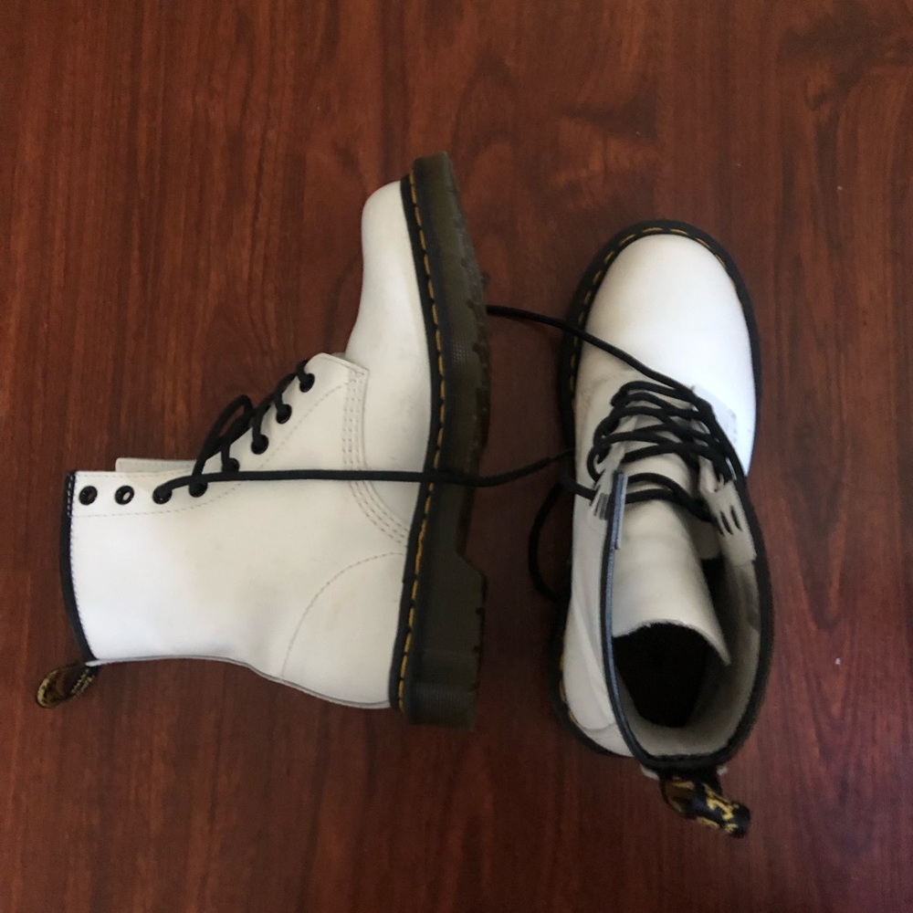 Doc martens size 7||TRYING TO GET RID OF THEM ASAP